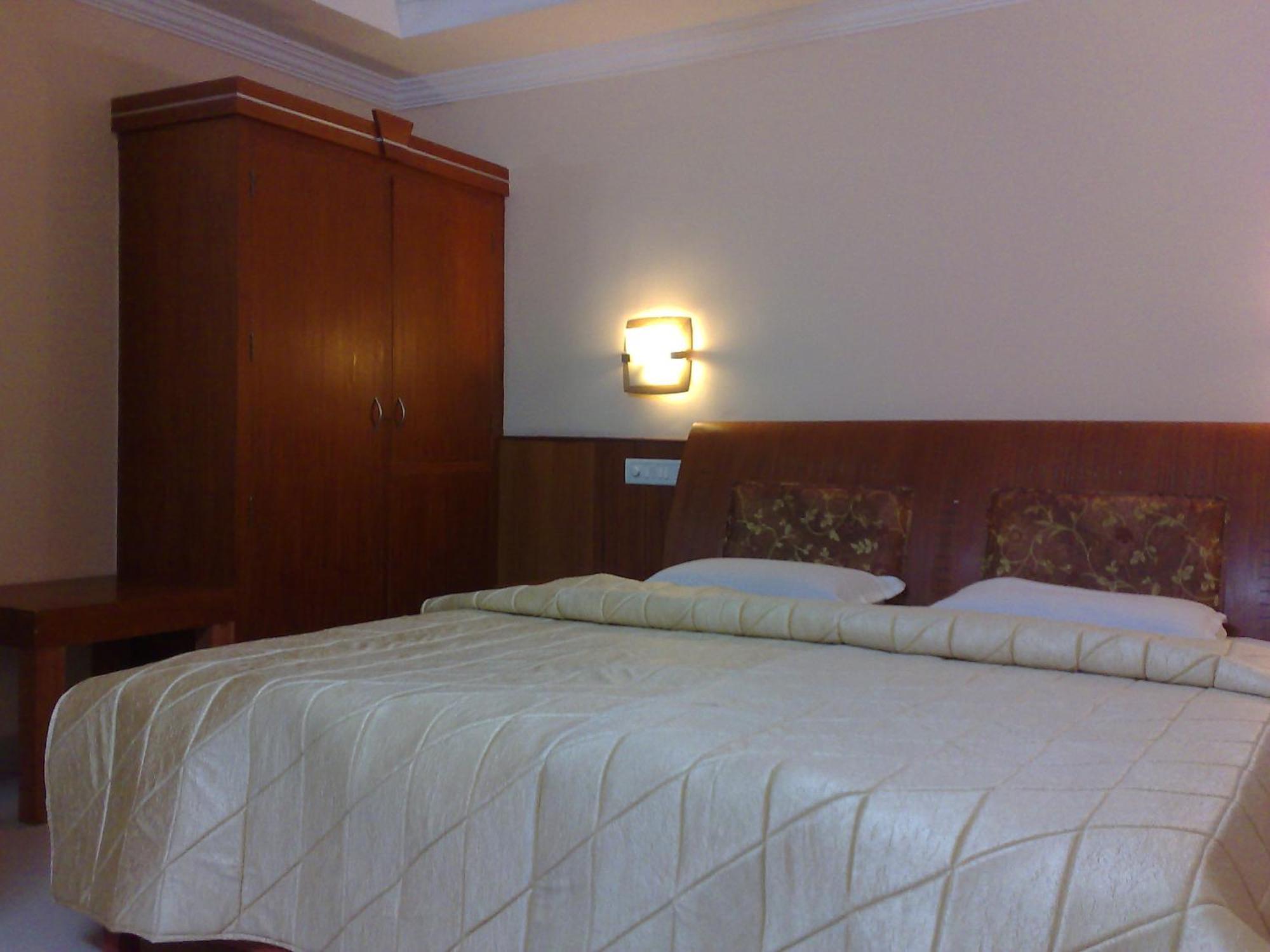 Kpm Regency Hotel Palakkad Værelse billede